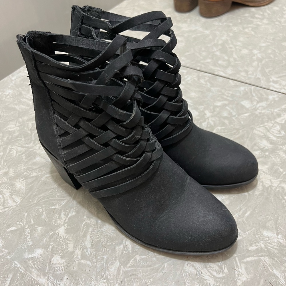 Black Booties